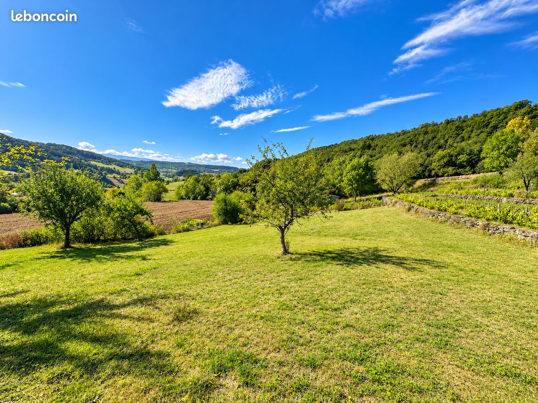 Terrain 2971 m² · à Polignac · 2 971 m² · 84 000 €