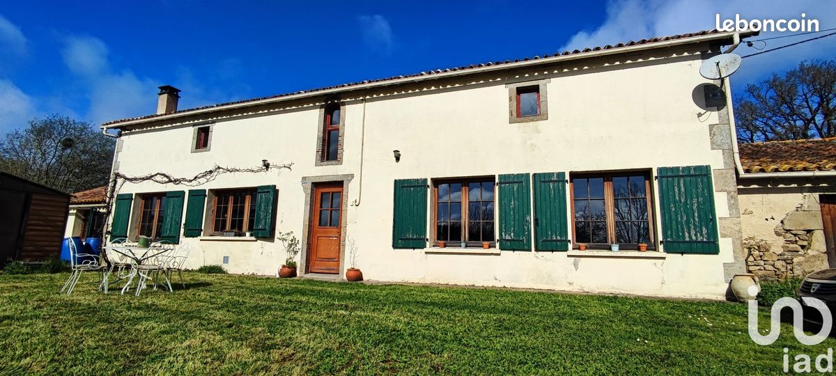 Longère 6 pièces 170 m² - Chiché 79350 (image principale 16)