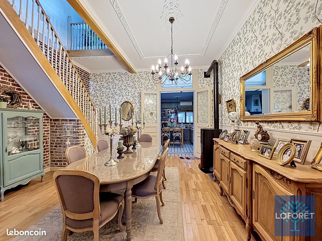 Maison 6 pièces 165 m² · à Bruay-sur-l'Escaut · 165 m² · 239 900 €
