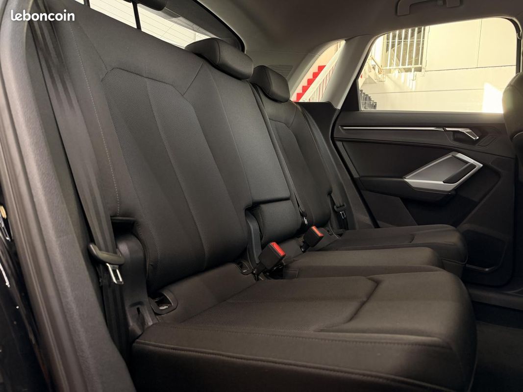 AUDI Q3 (315 euros/mois) Business Line 35 TFSI 150CV S-tronic CAMERA CARPLAY (image 21)