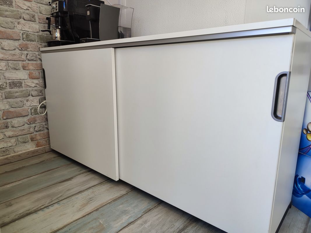 Meuble de rangement avec code (image 2)