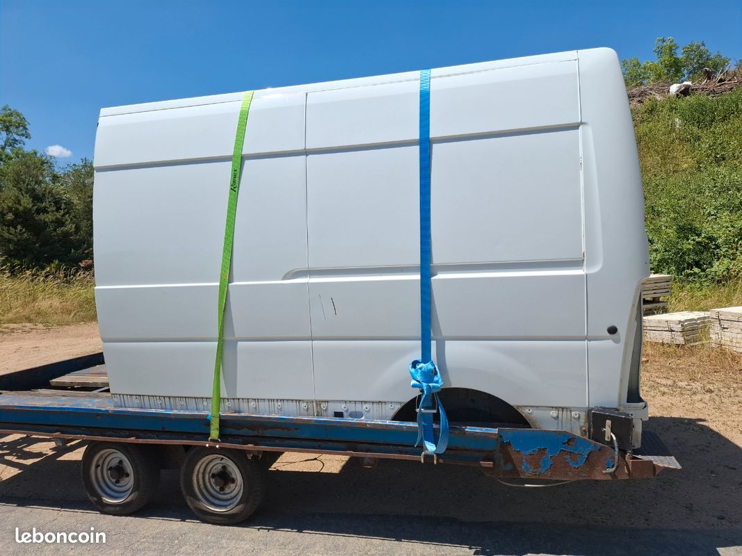 Découpe panneau latéraux toit côté Renault Master 3 tolerie LBO43 (image 2)