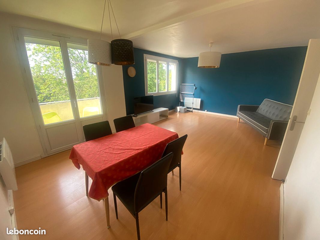 Appartement 3 pièces 70 m² · à Mérignac · 70 m² · 998 €