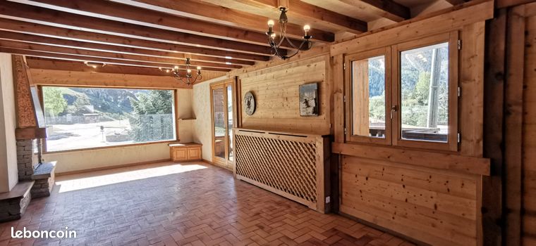 Appartement 8 pièces 263 m²
