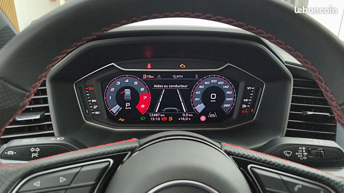 AUDI A1 Sportback 35 TFSI 150 ch S tronic 7 S Line (image 11)
