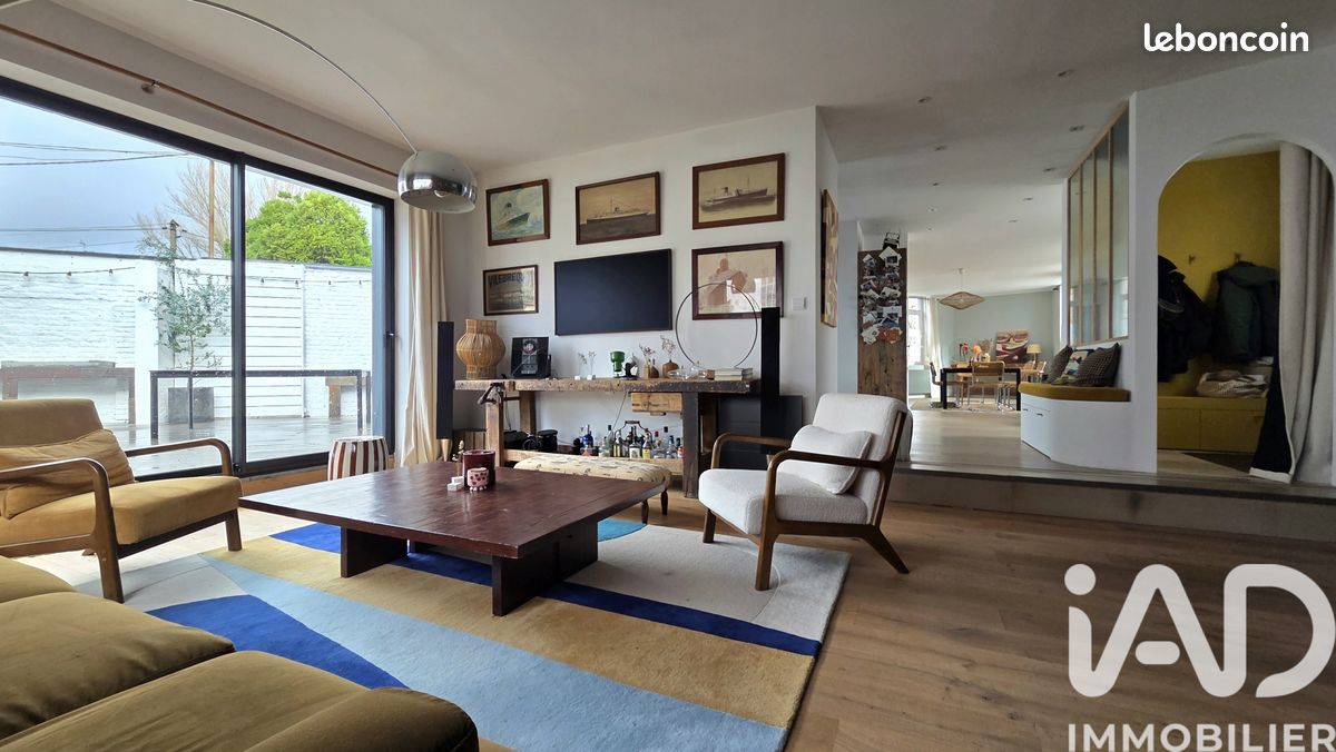Maison 7 pièces 190 m² · à Marcq-en-Baroeul · 190 m² · 699 000 €