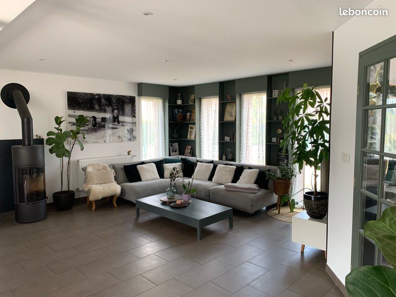 Maison 9 pièces 140 m² · à Thumeries · 140 m² · 378 000 €