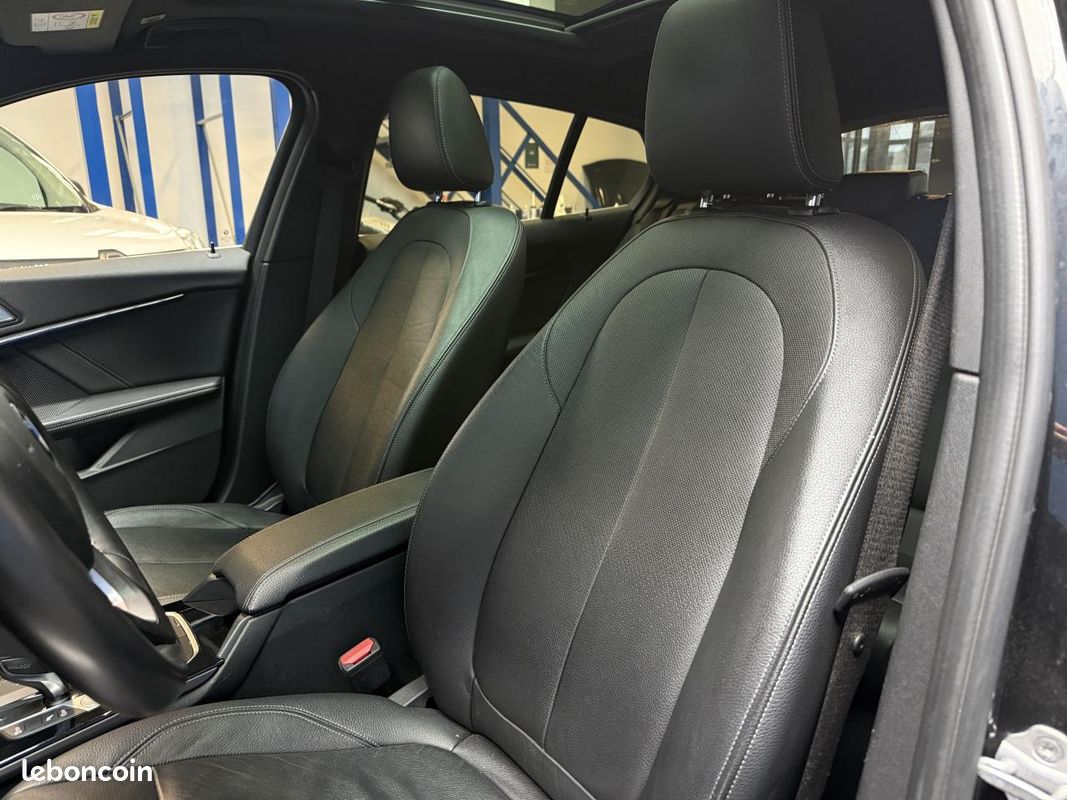 BMW SERIE 1 120d xDrive - F40 Luxury / T.O / ATH / Harman Kardon / CarPlay / Caméra (image 12)