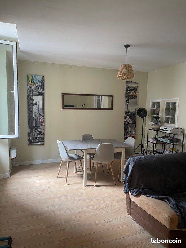 Appartement 3 pièces 69 m² · à Évian-les-Bains · 69 m² · 1 275 €