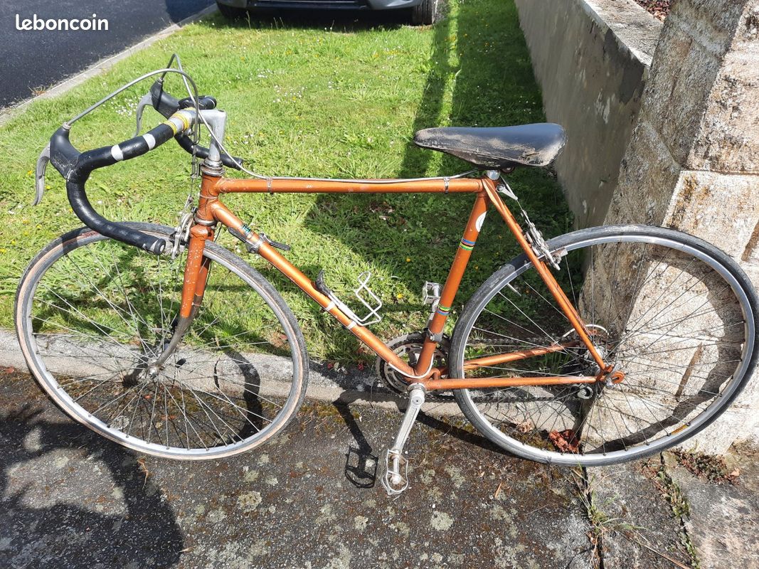Velo Jacques Anquetil randonneuse course France Loire 531 (image 1)