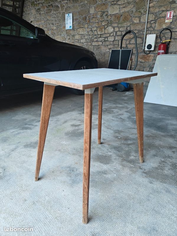 Table bureau (image 3)