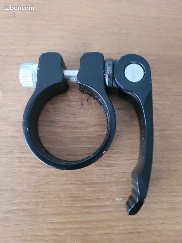 Collier de serrage tige de selle (image 1)