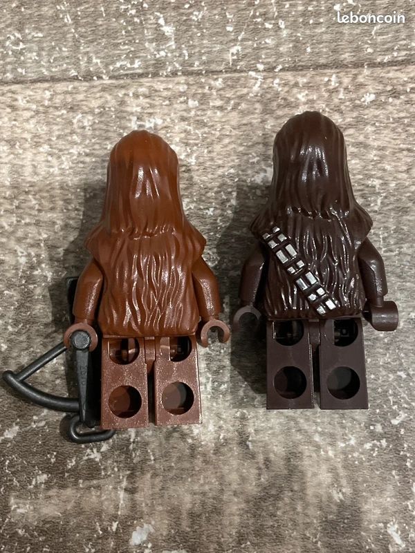 Lot de 2 Figurines star wars chewbacca en excellent etat (image 2)