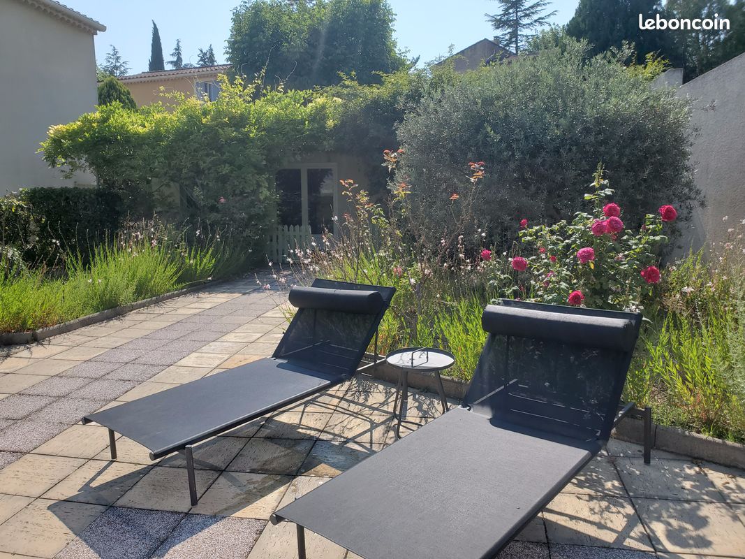 Gîte pied du Ventoux - 4 à 6 chambres (image 17)