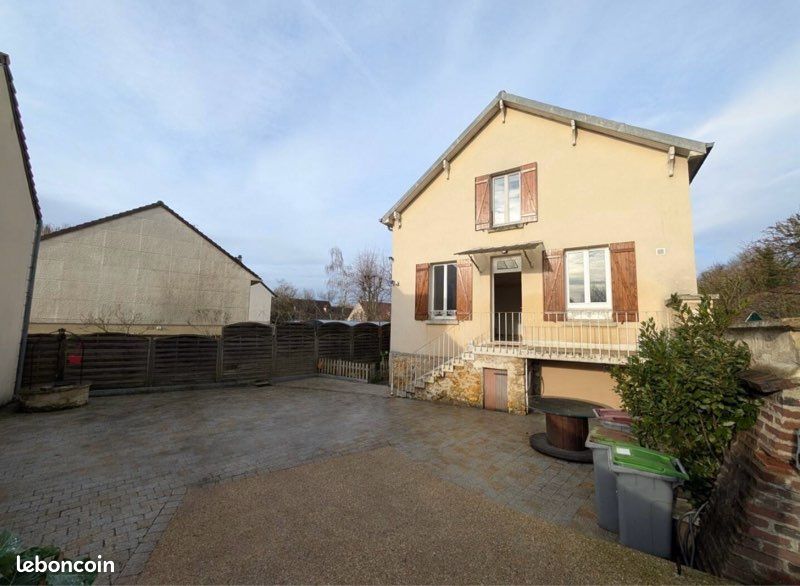Maison 4 pièces 100 m² · à Méry-sur-Oise · 100 m² · 345 000 €