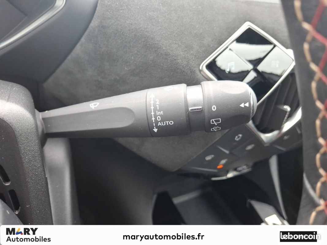 DS DS3 Crossback E-Tense Performance Line (image 25)