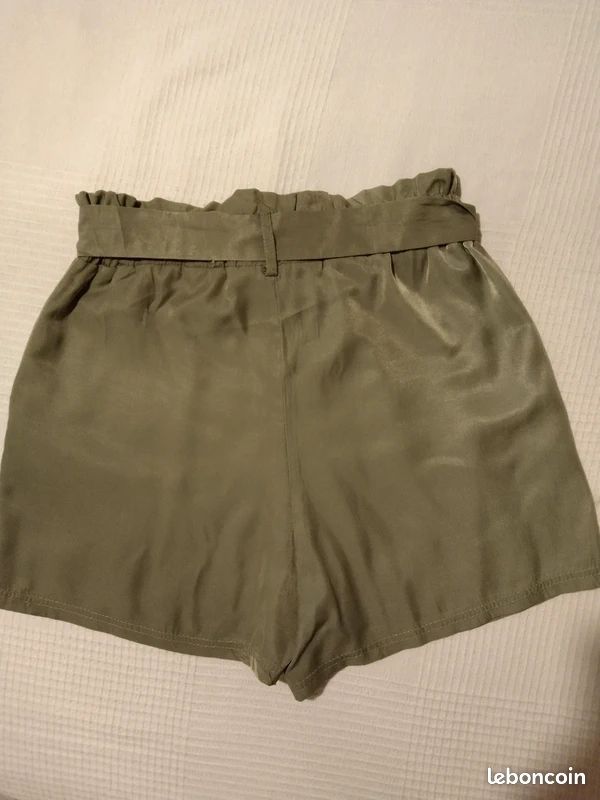 Short kaki (image 2)