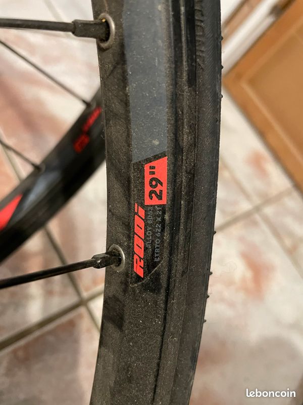 Roue vélo route Rodi 29 pouces (image 3)