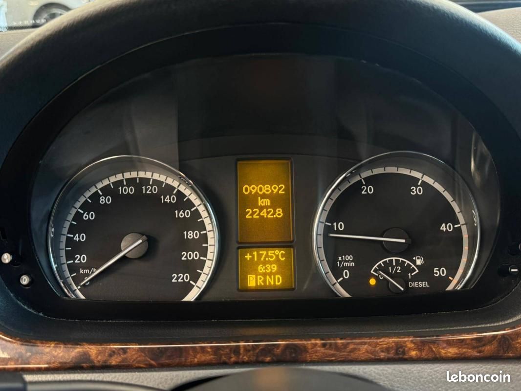 Mercedes Viano CDI 2.2 Ambiente Compact (image 20)