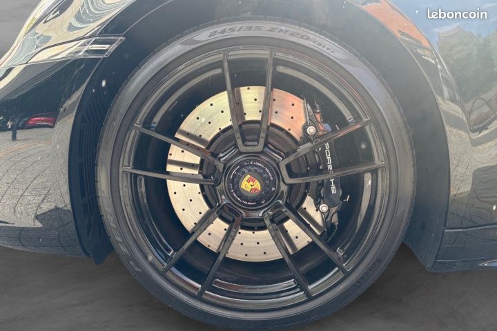 PORSCHE 911 TARGA 4 3.0i 480 PDK GTS BLACK EDITION (image 15)