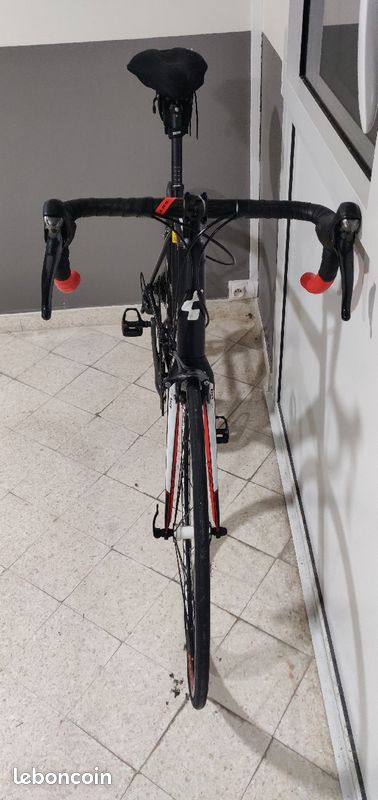 Vélo de course Cube Attain Race (image 1)