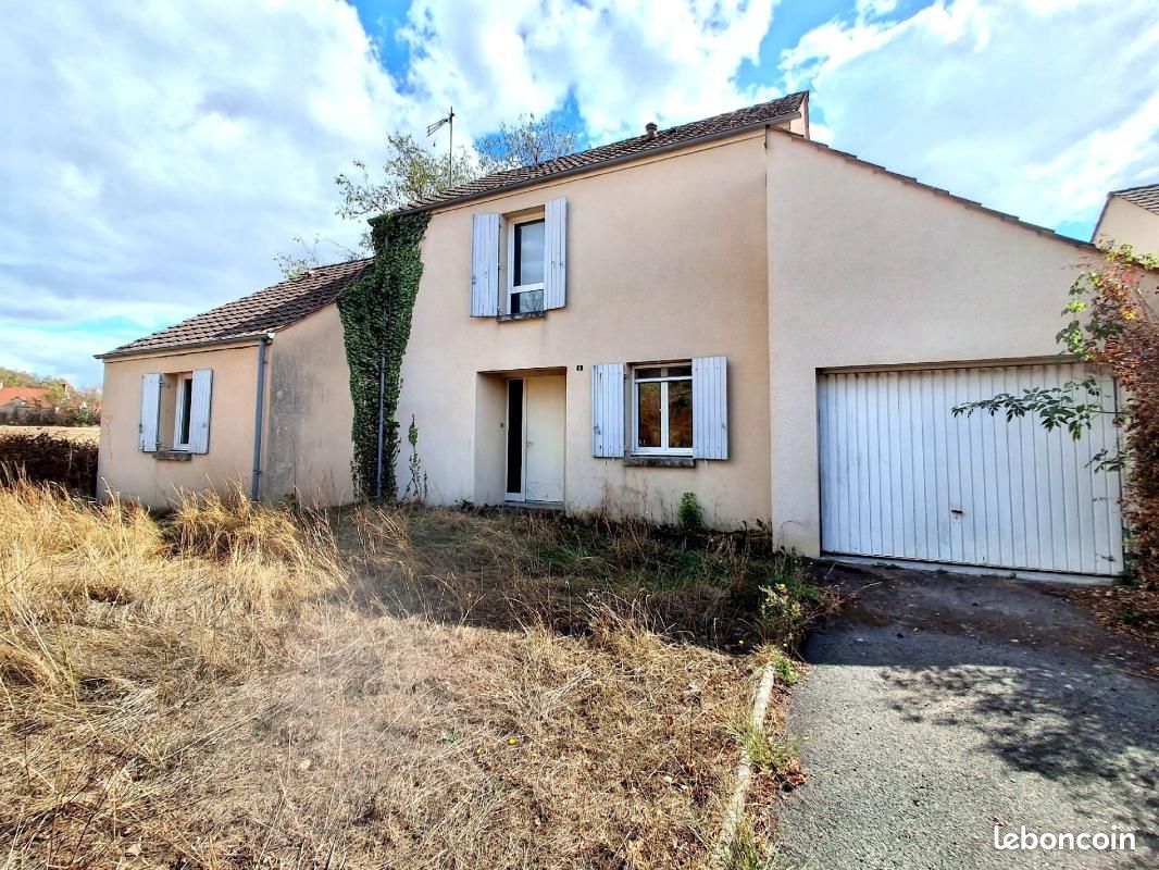 Maison 5 pièces 107 m² · à Rosnay · 107 m² · 87 000 €
