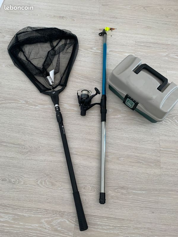 Étui à Moulinet De Pêche Ancien En Cuir N°7212 - Occasion En Bon état