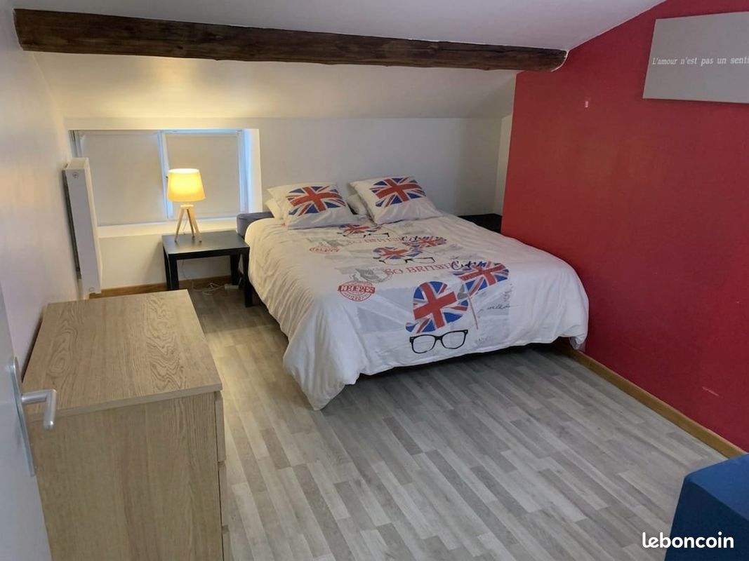 Appartement 3 pièces 55 m² · à Montbrison · 55 m² · 750 €