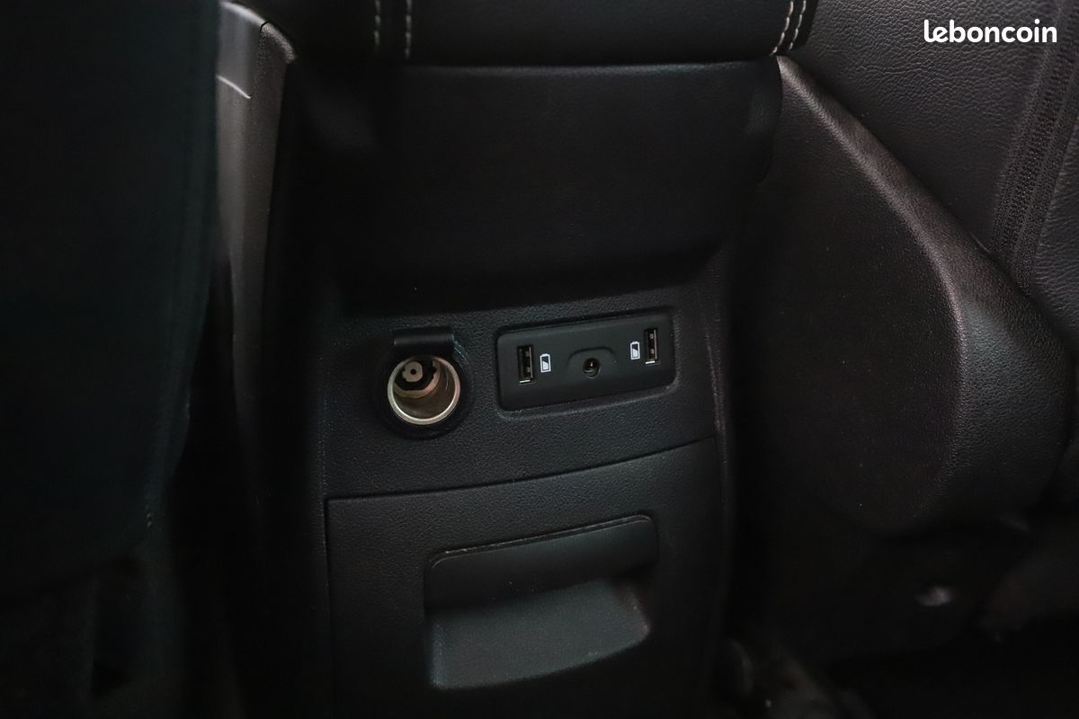 Renault Grand Scénic 1.3 TCe Business 7PL 140 ch (image 8)