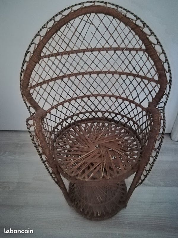 Fauteuil emmanuelle pour poupée (image 3)