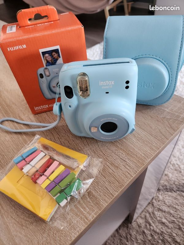 Instax mini 11 (image 1)