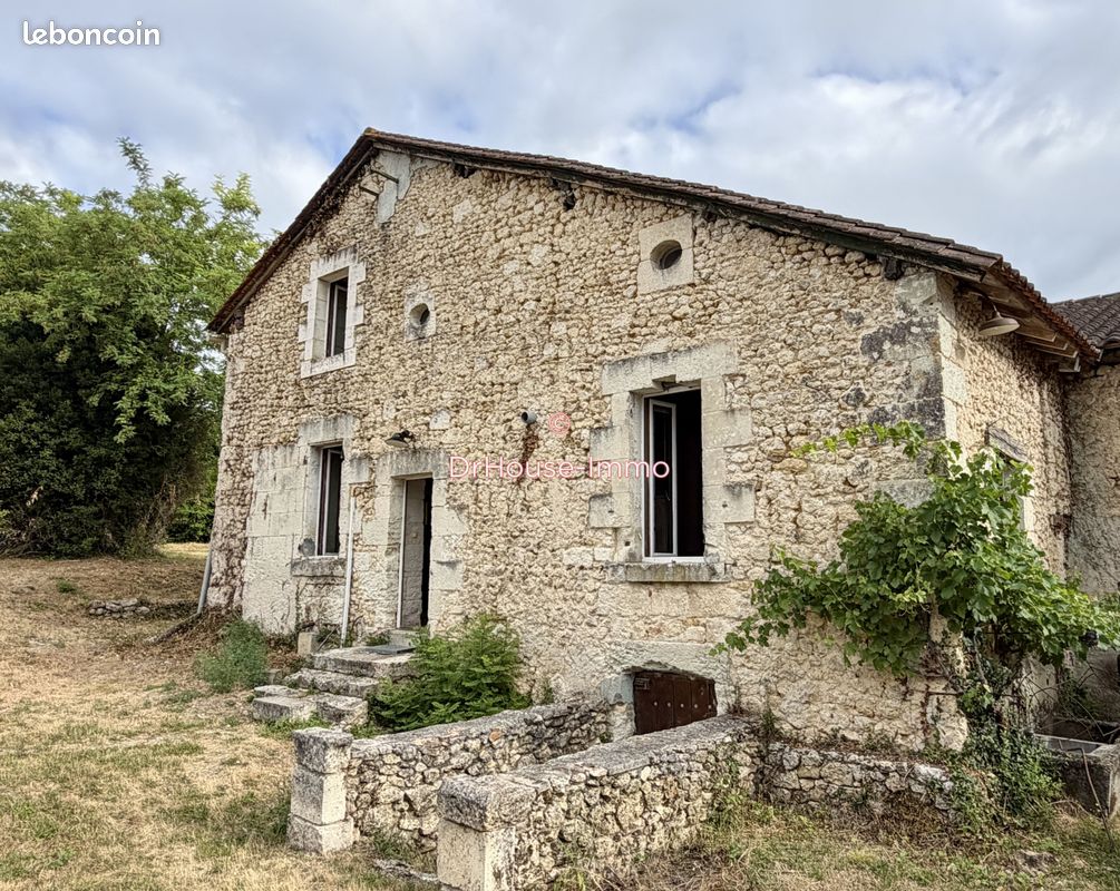 Maison 4 pièces 132 m² · à Saint Aulaye-Puymangou · 132 m² · 188 000 €