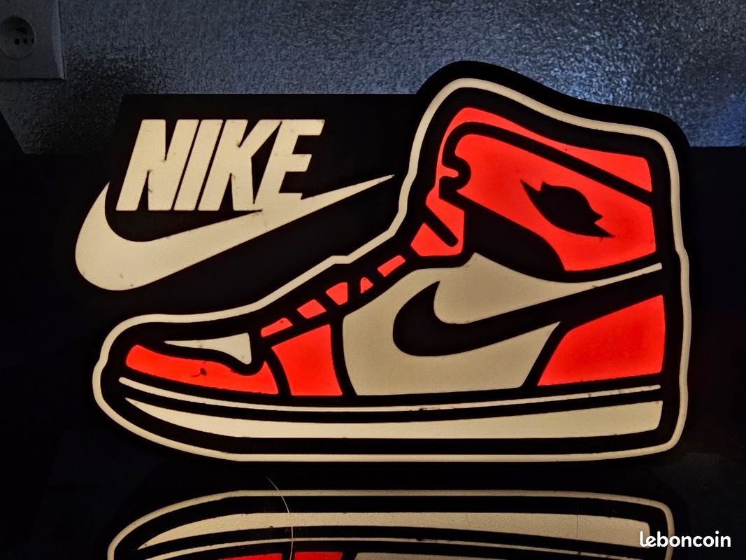 Lampe Nike jordan 3d (image 2)