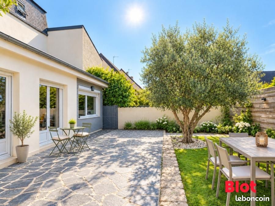 Maison 8 pièces 158 m² · à Rennes · 158 m² · 609 000 €