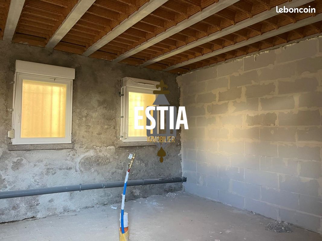 Appartement 1 pièce 45 m² · à Lay-Saint-Christophe · 45 m² · 31 000 €
