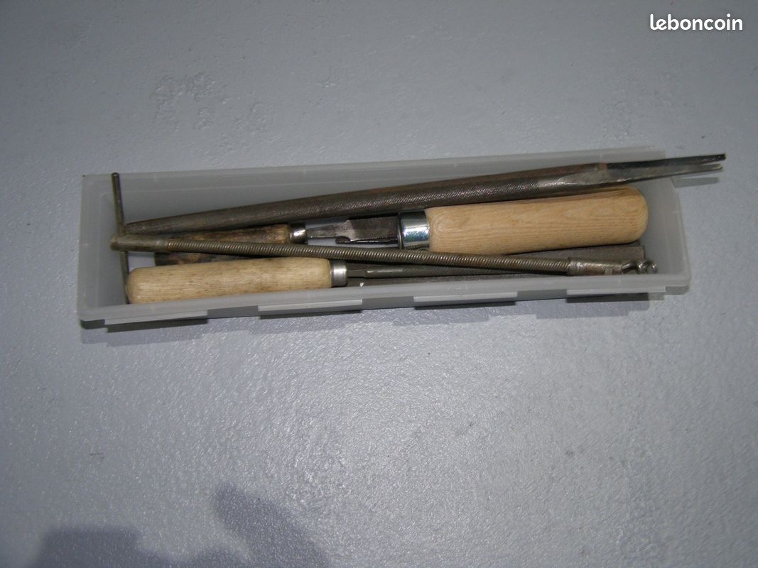 Boite à outils équipée (image 5)