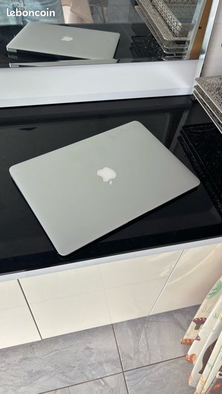 MacBook Air a1466 (image 2)