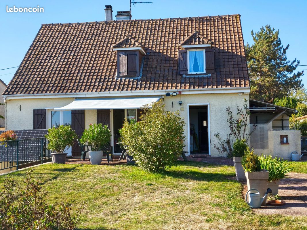 Maison 6 pièces 106 m² · à Lommoye · 106 m² · 274 000 €