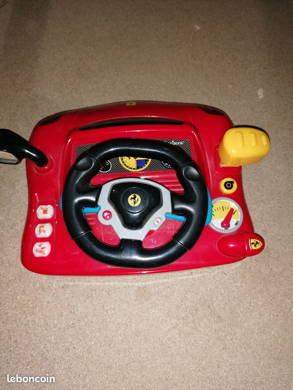 Volant ferrari (image 2)