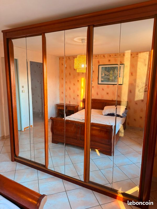 Armoire celio bois massif avec miroir (image 1)