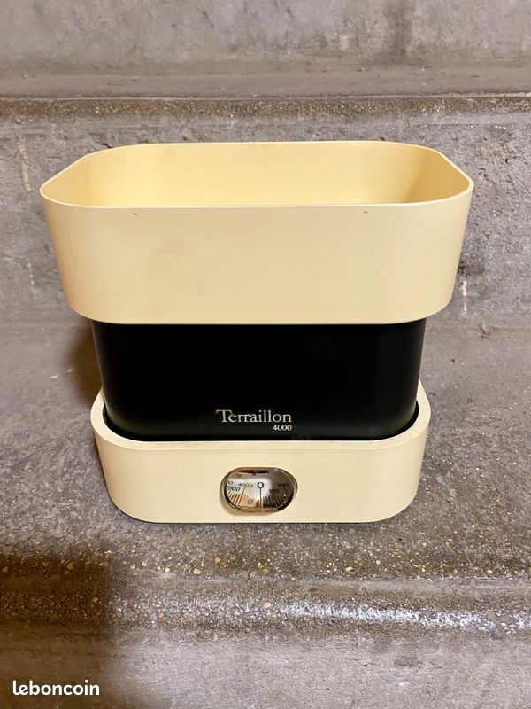 Balance Terraillon 4000 noire et blanche (image 1)