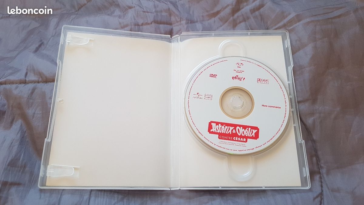 DVD - Astérix et Obélix contre César (image 2)