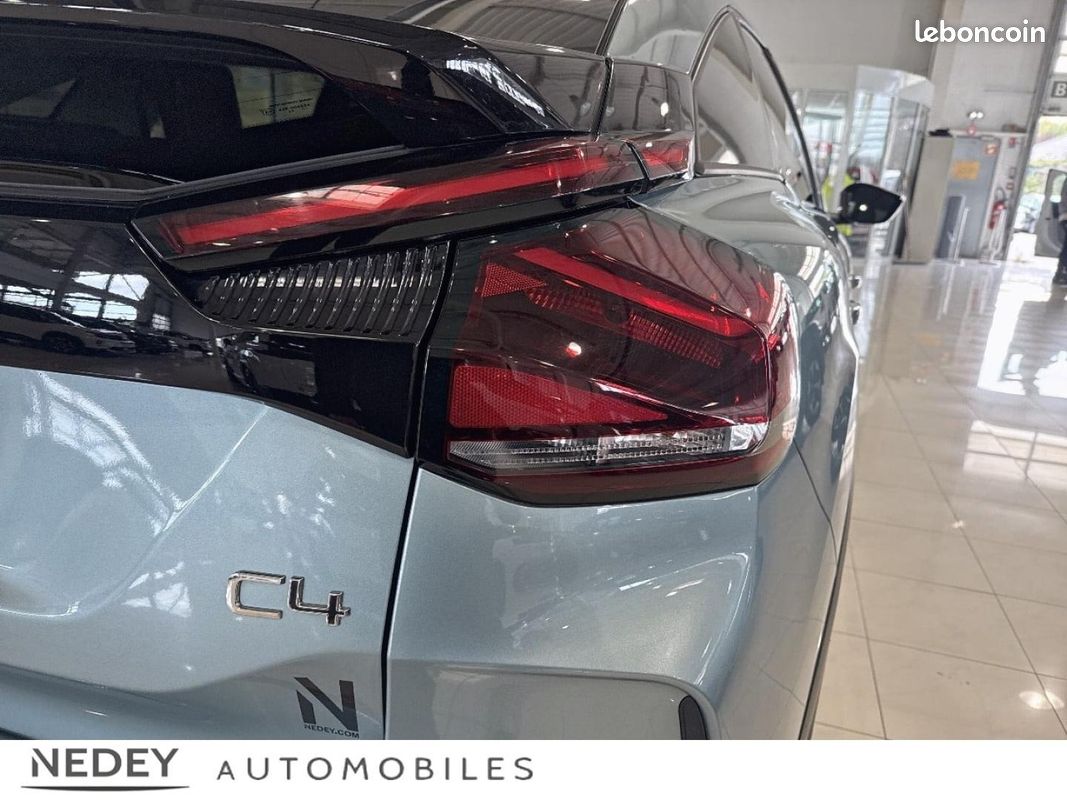 Citroen C4 PureTech 130ch S&S C-Series (image 17)