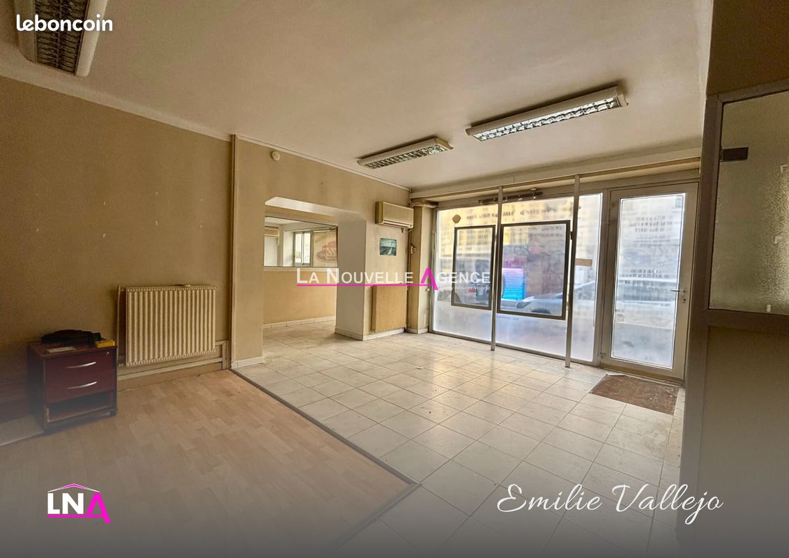 Immeuble 240 m² · à Port-la-Nouvelle · 240 m² · 210 000 €