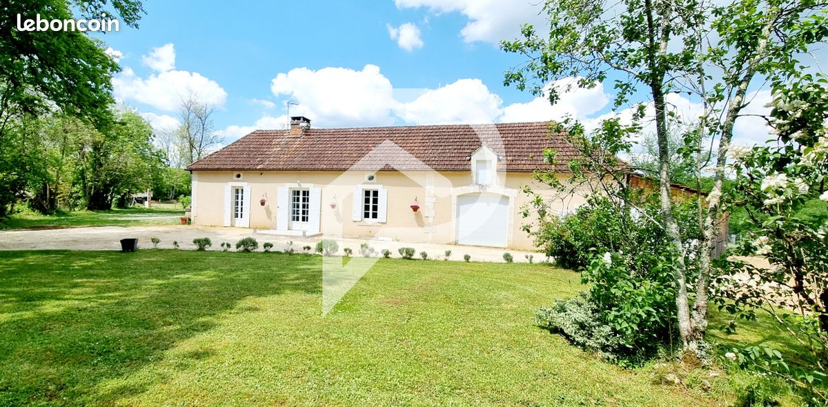 Maison 4 pièces 90 m² · à Cubjac-Auvézère-Val d'Ans · 90 m² · 950 €/mois