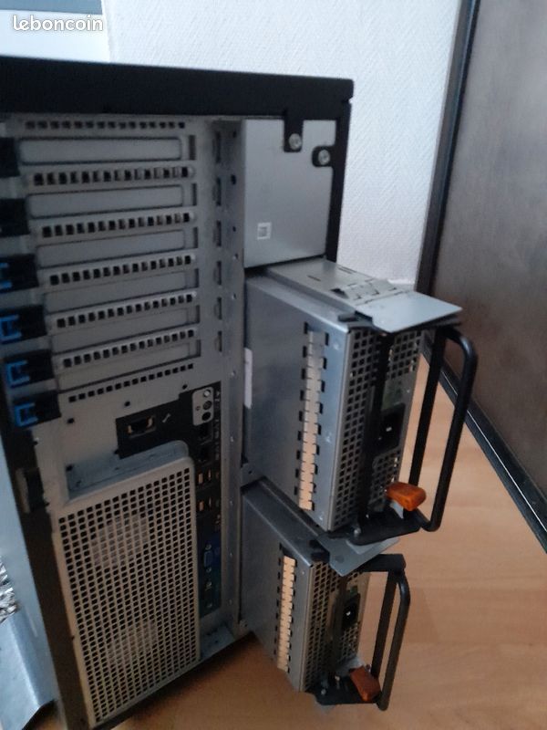 Dell PowerEdge 2900 Server Replacement Spare Hard Drives & Trays (image 6)