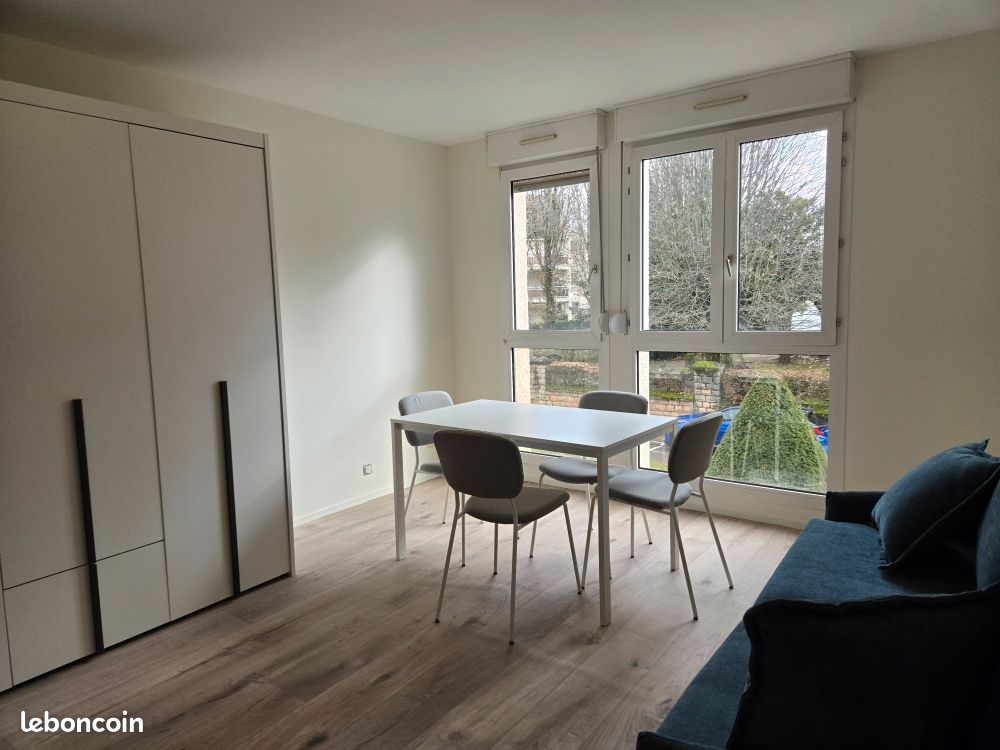 Appartement 1 pièce 28 m² · à Dijon · 28 m² · 590 €