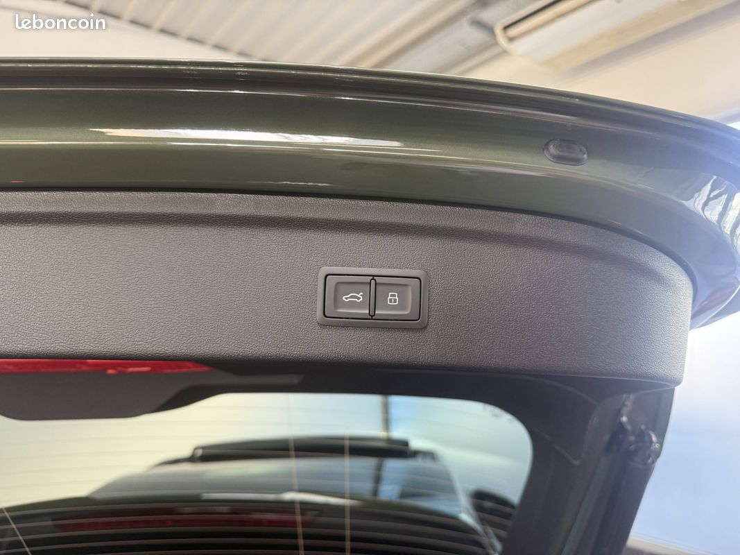 AUDI A3 Sportback TFSI Mild Hybrid 150 S tronic 7 S line (image 30)