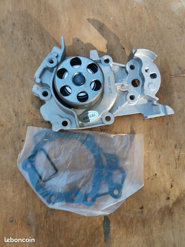 Pompe à eau twingo 1.2l 8v phase 1et 2 neuf (image 2)