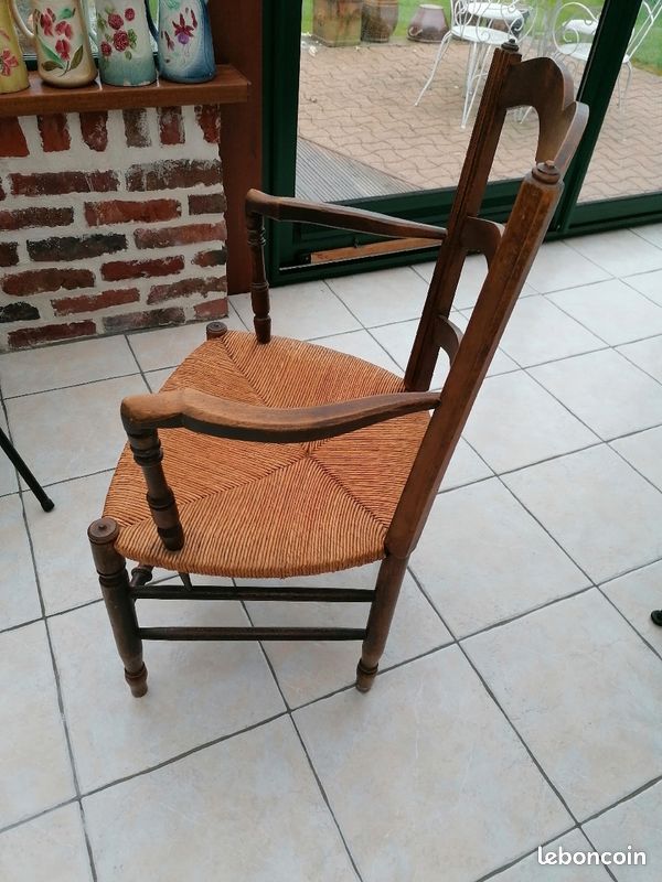 Vends fauteuil ancien bois (image 2)